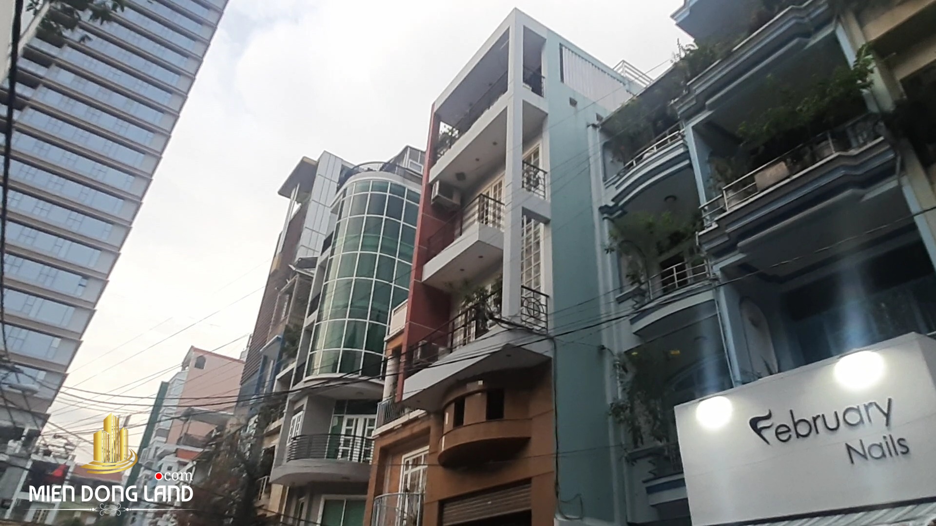 Bán nhà Nguyễn Thị Minh Khai, Quận 1. Hẻm 12m. 5 Lầu. Giá 25 Tỷ