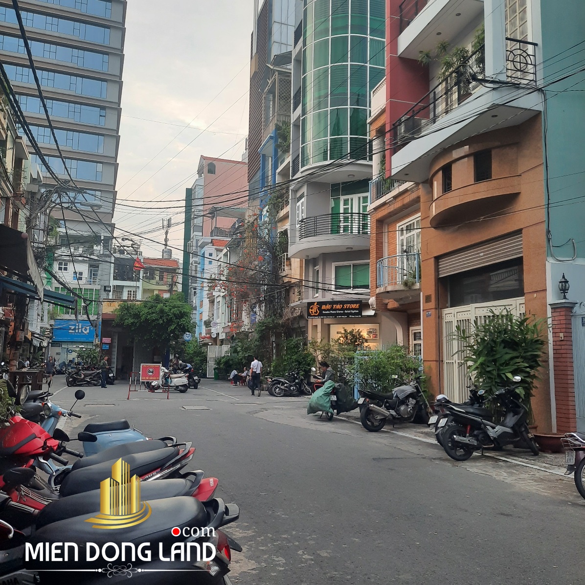 Bán nhà Nguyễn Thị Minh Khai, Quận 1. Hẻm 12m. 5 Lầu. Giá 25 Tỷ