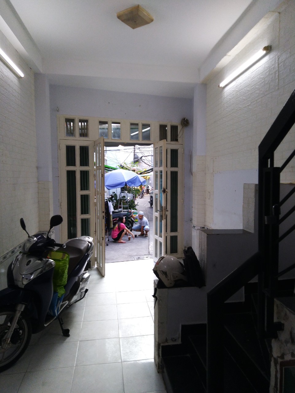 Cho thuê nhà quận 4 Tp hcm 84m2, 9trth khu ẩm thực Vĩnh Khánh
