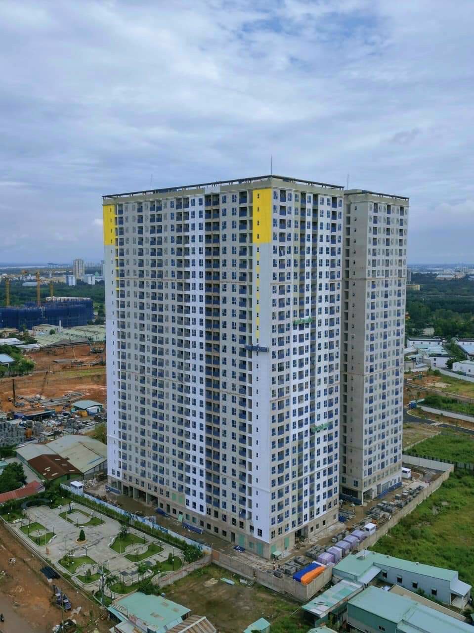 Giá ngộp & suất chủ đầu tư Bcons Plaza quí 4/2022 nhận nhà