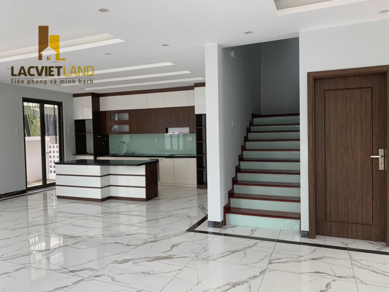 Cần bán gấp biệt thự liền kề tại Garden City Long Biên Hà Nội