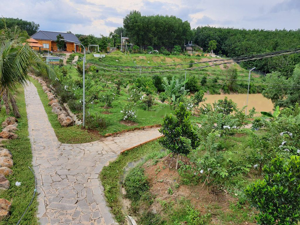 Đất vườn hồ Trị An, Cách Quốc lộ 900m, mặt tiền đường nhà nước