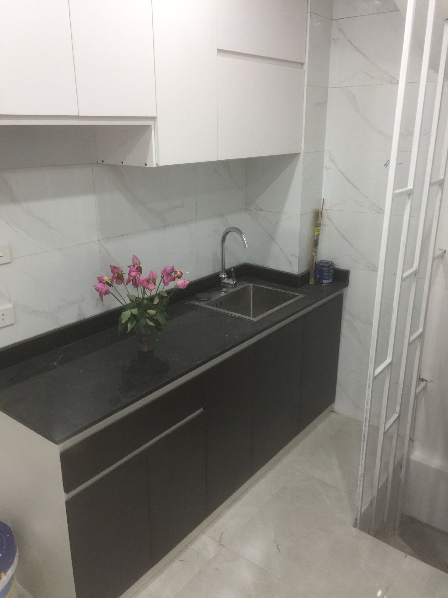 BÁN NHÀ PHỐ HỒNG MAI, S 12M2 x 5 TẦNG, Ô TÔ CÁCH 10M, GIÁ CHỈ 1 TỶ 3