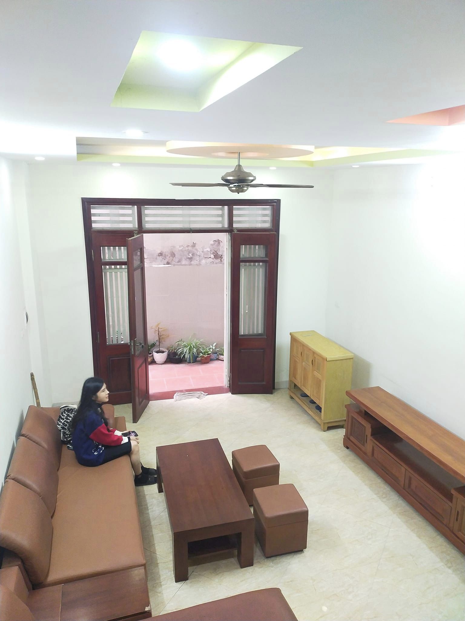 BÁN NHÀ PHỐ TRẦN KHÁT CHÂN, S 20M, 4 TẦNG, GIÁ CHỈ 1 TỶ 890