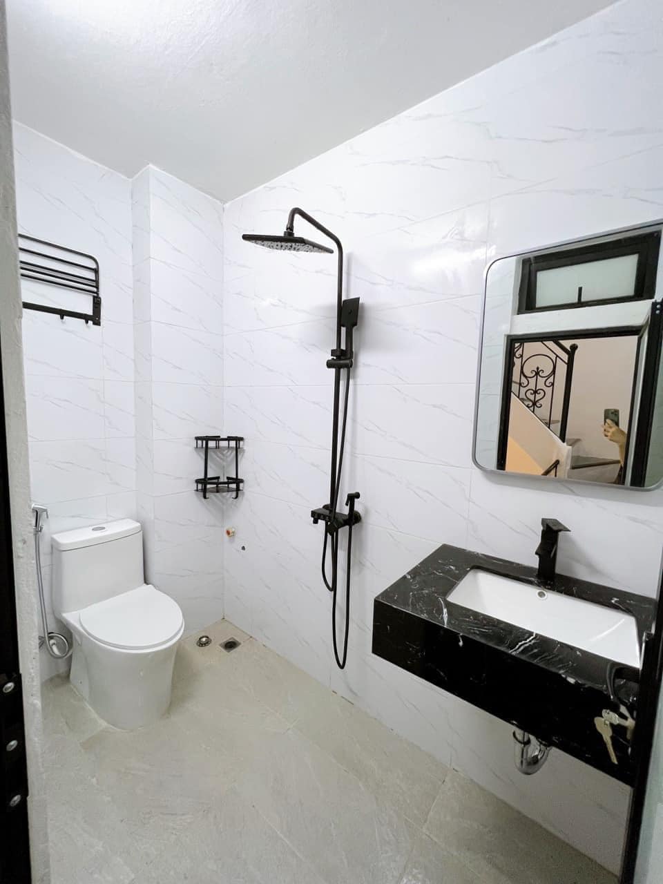 Bán nhà Trần Khát Chân, 2 thoáng, ôtô cách 20m, S 30m,giá chỉ 3 tỷ 250