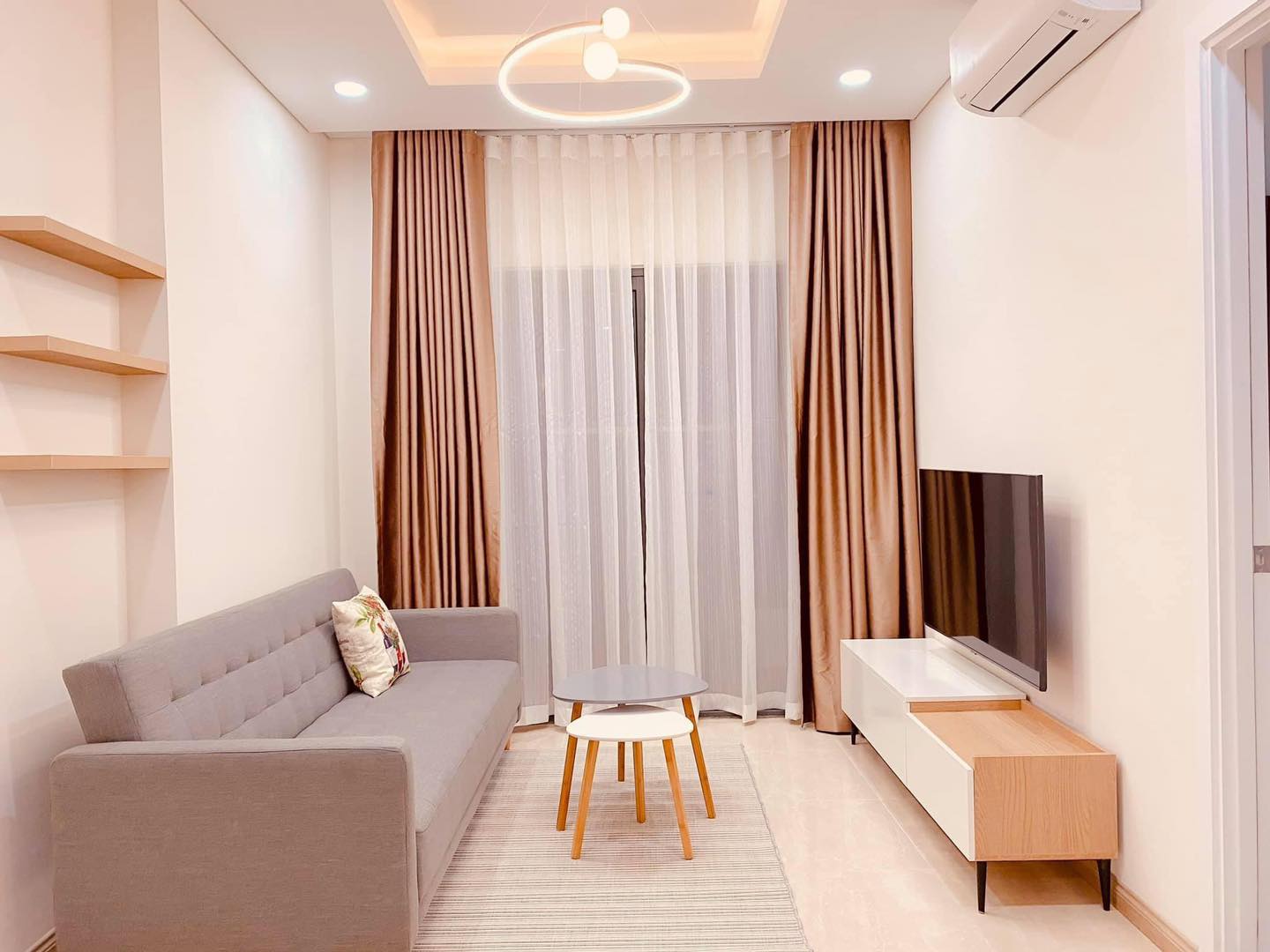 Cho thuê căn hộ Monarchy Đà Nẵng view sông hàn