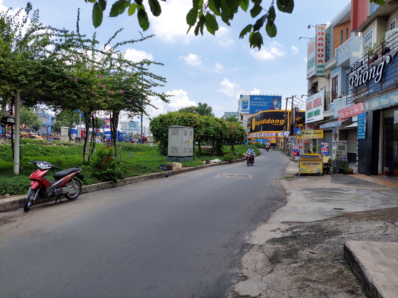 Bán gấp nhà 4 tầng, 4x20m, Vị trí ĐẮT GIÁ Trường Chinh, chỉ 9 tỷ TL.