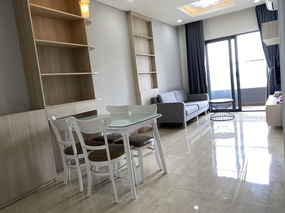 FPT PLAZA 2 - 2 phòng ngủ - nội thất đầy đủ