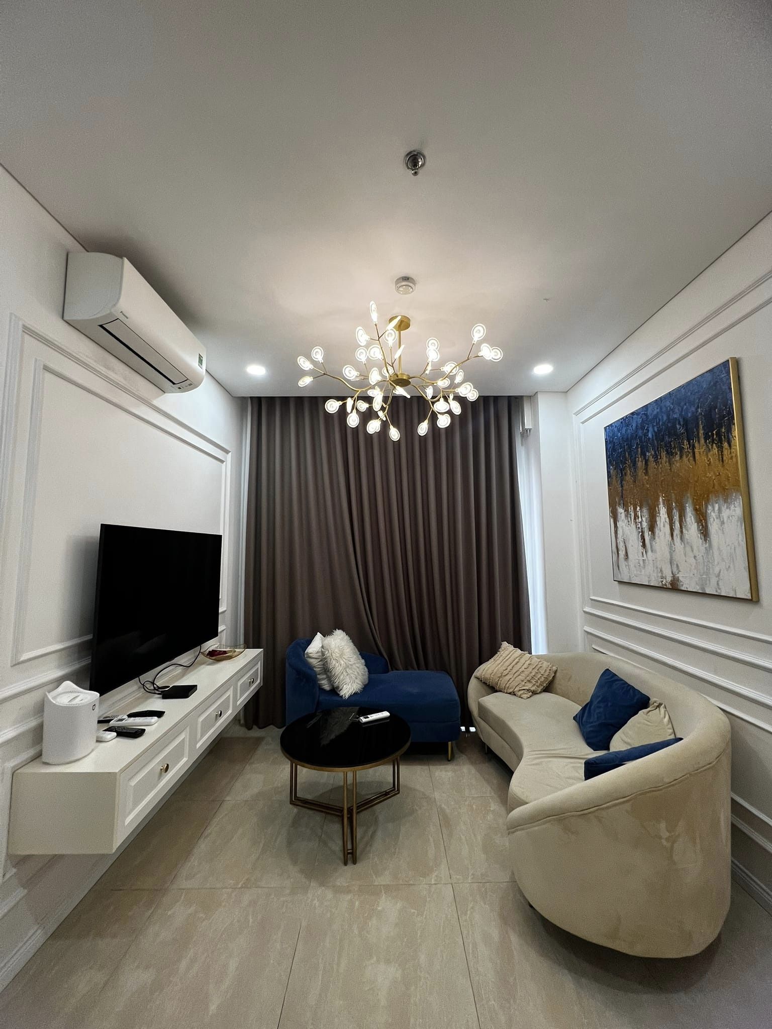 cho thuê căn hộ chung cư có phòng ngủ rộng giá hợp lí