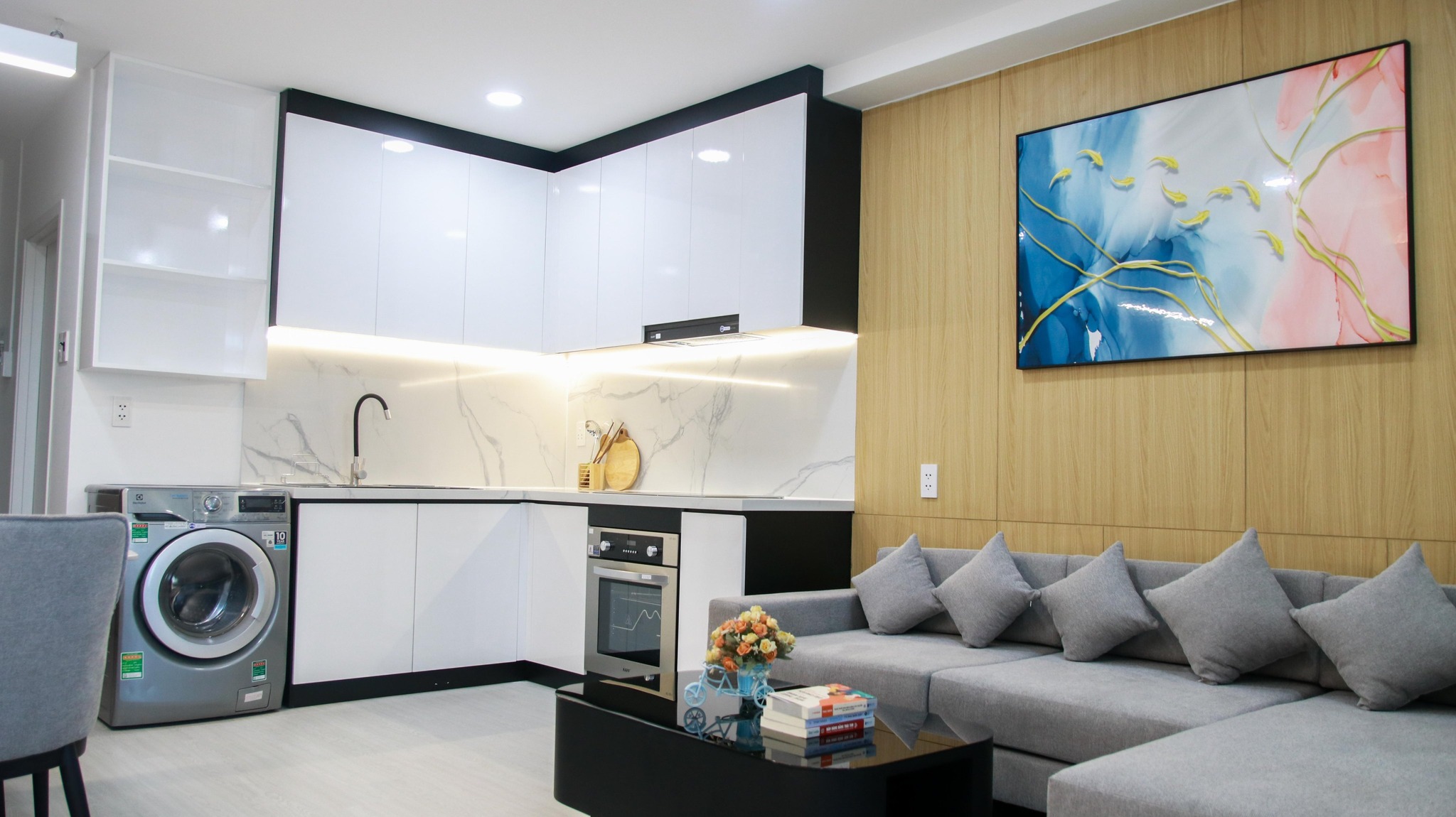 Bán căn hộ phù hợp gia đình một con, nằm đối diện vincom Dĩ An