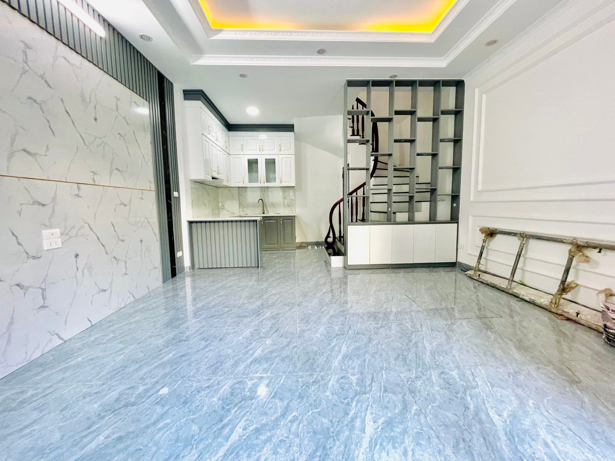 ĐẸP, Ô TÔ, 2 thoáng, bán nhà Phương Mai 61m2 CHỈ 7.3 tỷ_0946383428