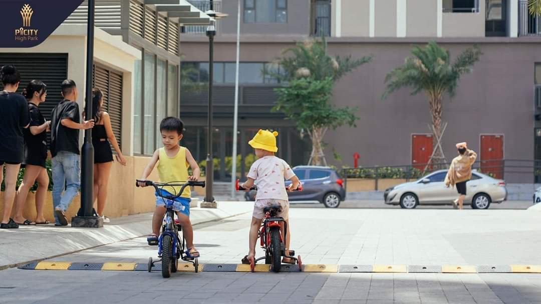 Bán căn hộ mới chưa ai ở góc 2 mặt tiền ,full nội thất (dt57m)gá 1ty8