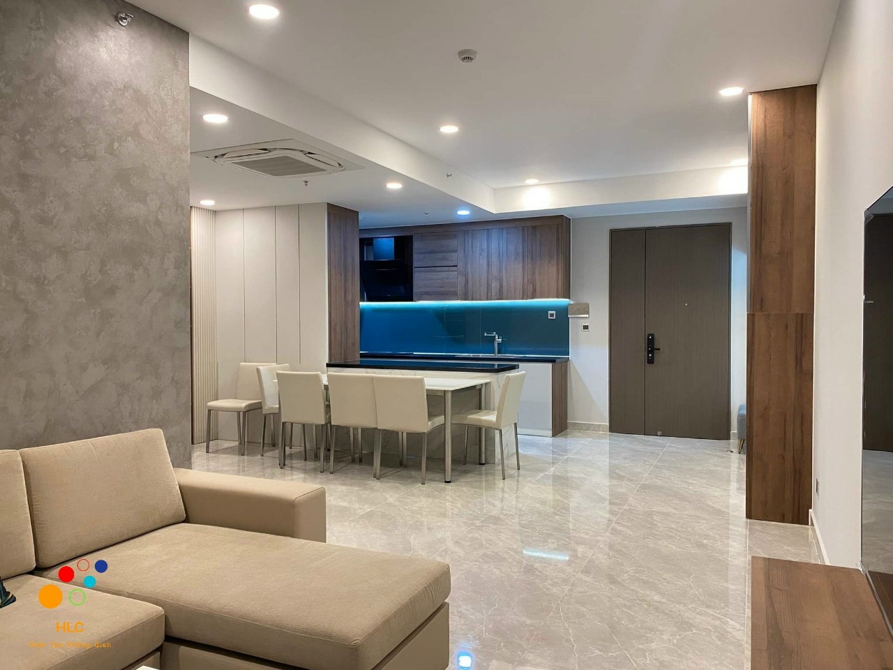 Bán căn hộ mới chưa ai ở góc 2 mặt tiền ,full nội thất (dt57m)gá 1ty8