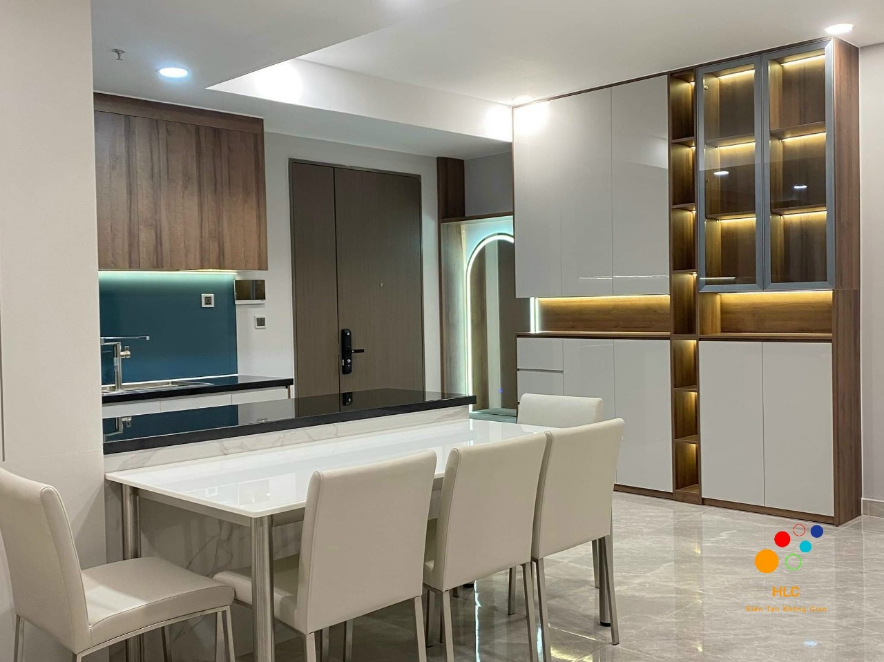 Bán căn hộ mới chưa ai ở góc 2 mặt tiền ,full nội thất (dt57m)gá 1ty8