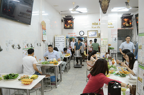 Bán nhà mặt tiền 3 tầng, DT 4x31m, Trường Chinh, chỉ 14 tỷ 900.