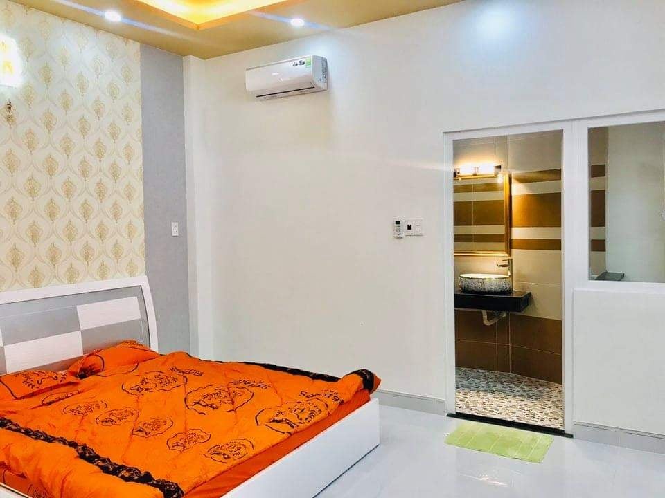 Bán nhà 3 tầng mặt tiền kinh doanh, Trung Mỹ Tây, QUận 12 chỉ 7 tỷ 300