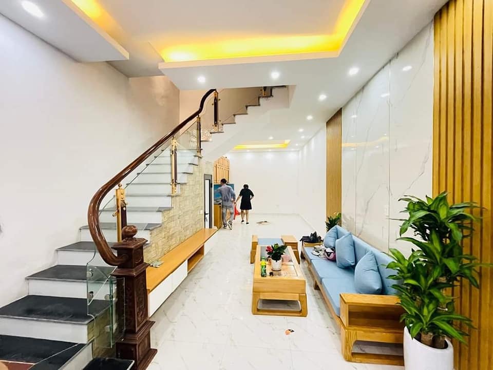 Cách ô tô 10m, bãi gửi ô tô 20m, lô góc, Hào Nam 57.2 m2_6.58 tỷ