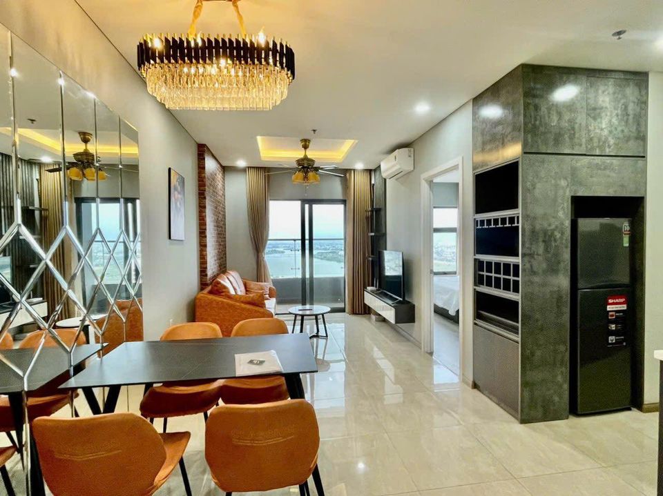 Cho thuê căn hộ Monarchy 2 phòng ngủ view sông Hàn Tại Đà Nẵng