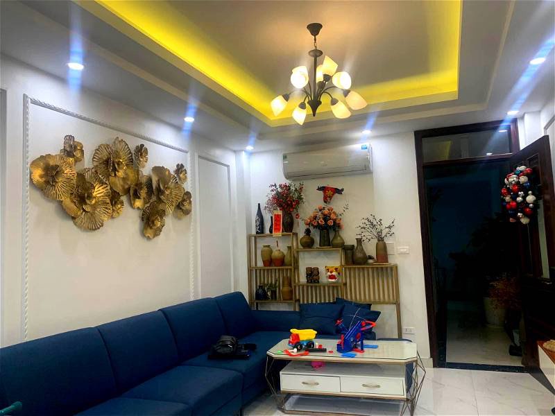 Chính Chủ Nhờ Bán Nhà Phố Đông Tác 65m2 Chỉ 16 Tỷ Thang Máy KD Đỉnh