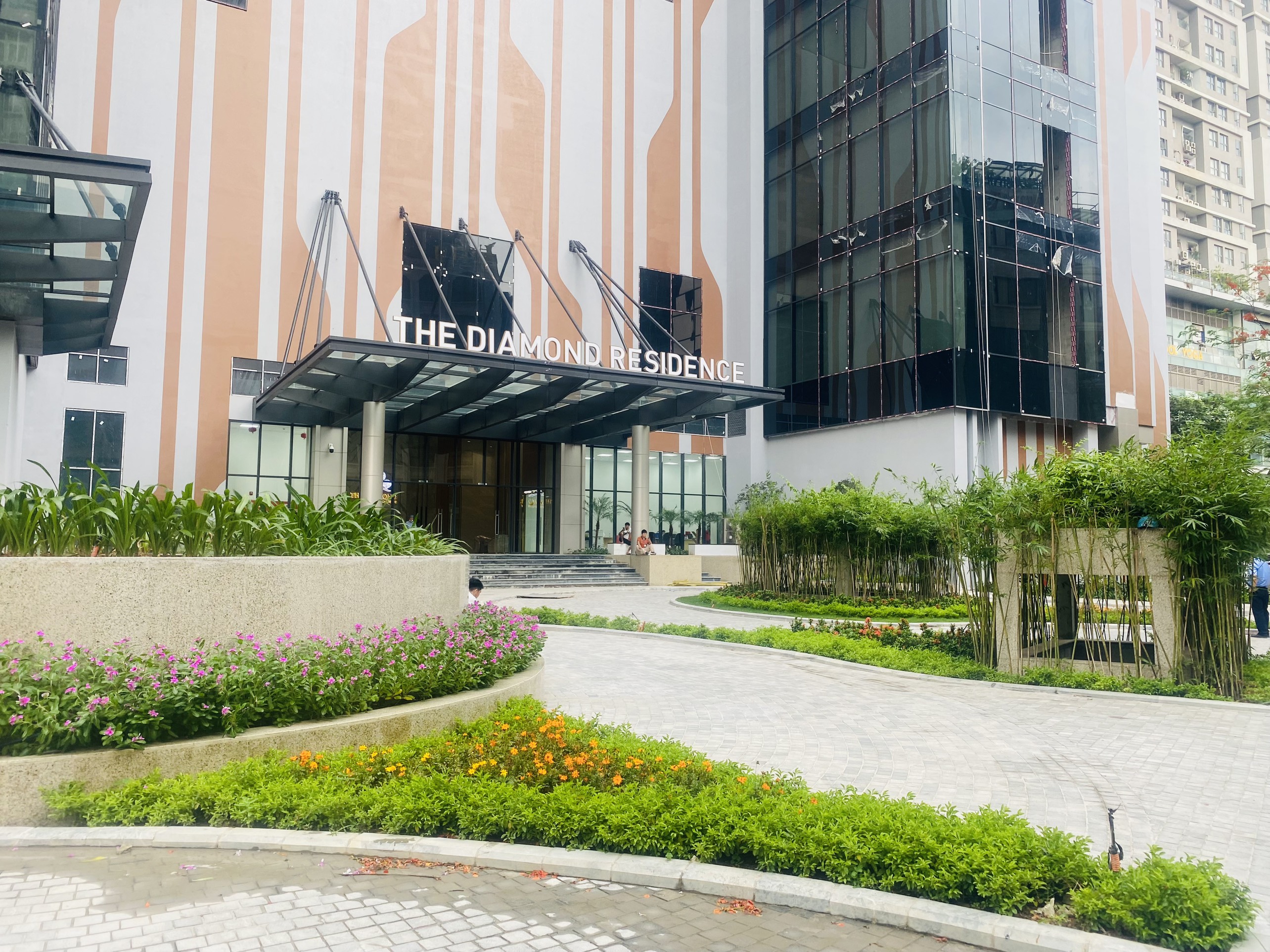 Mở bán căn hộ 4PN tại The Diamond Residence