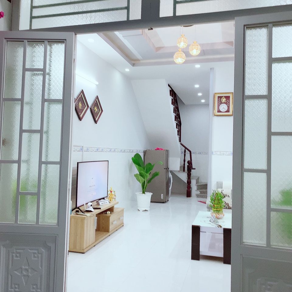 NHÀ MẶT TIỀN ĐOÀN NGUYÊN TUẤN 1 TRỆT 1 LẦU GIÁ 84OTR