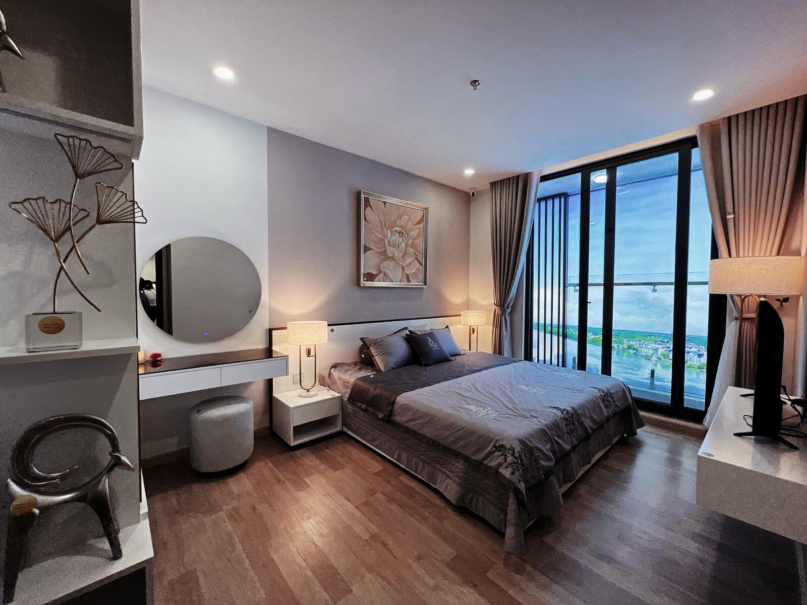 Chuyên bán căn hộ CT1 Riverside Luxury, Nha Trang