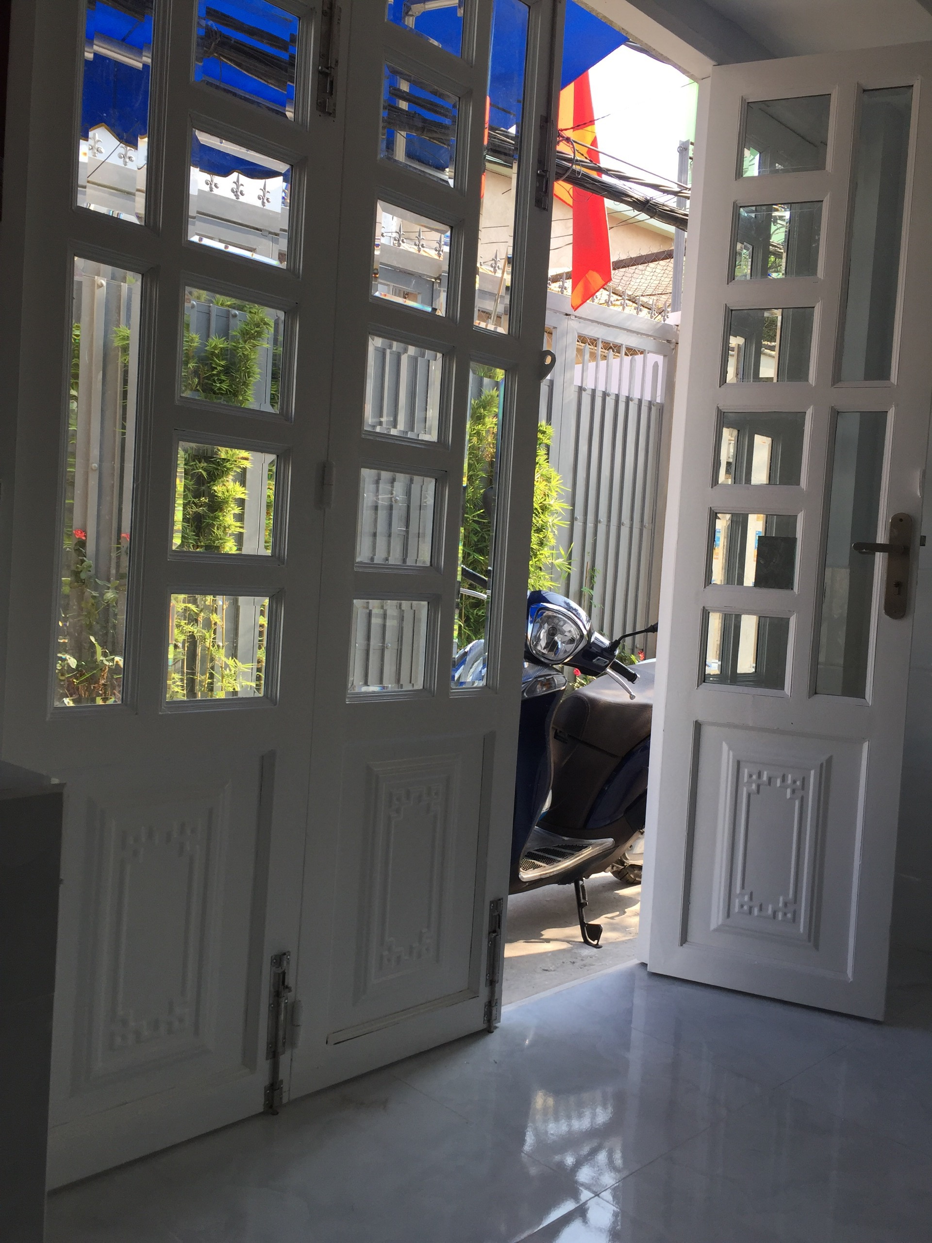 Nhà giá rẻ trung tâm quận 7, tp hcm, chỉ 1,35 tỷ.