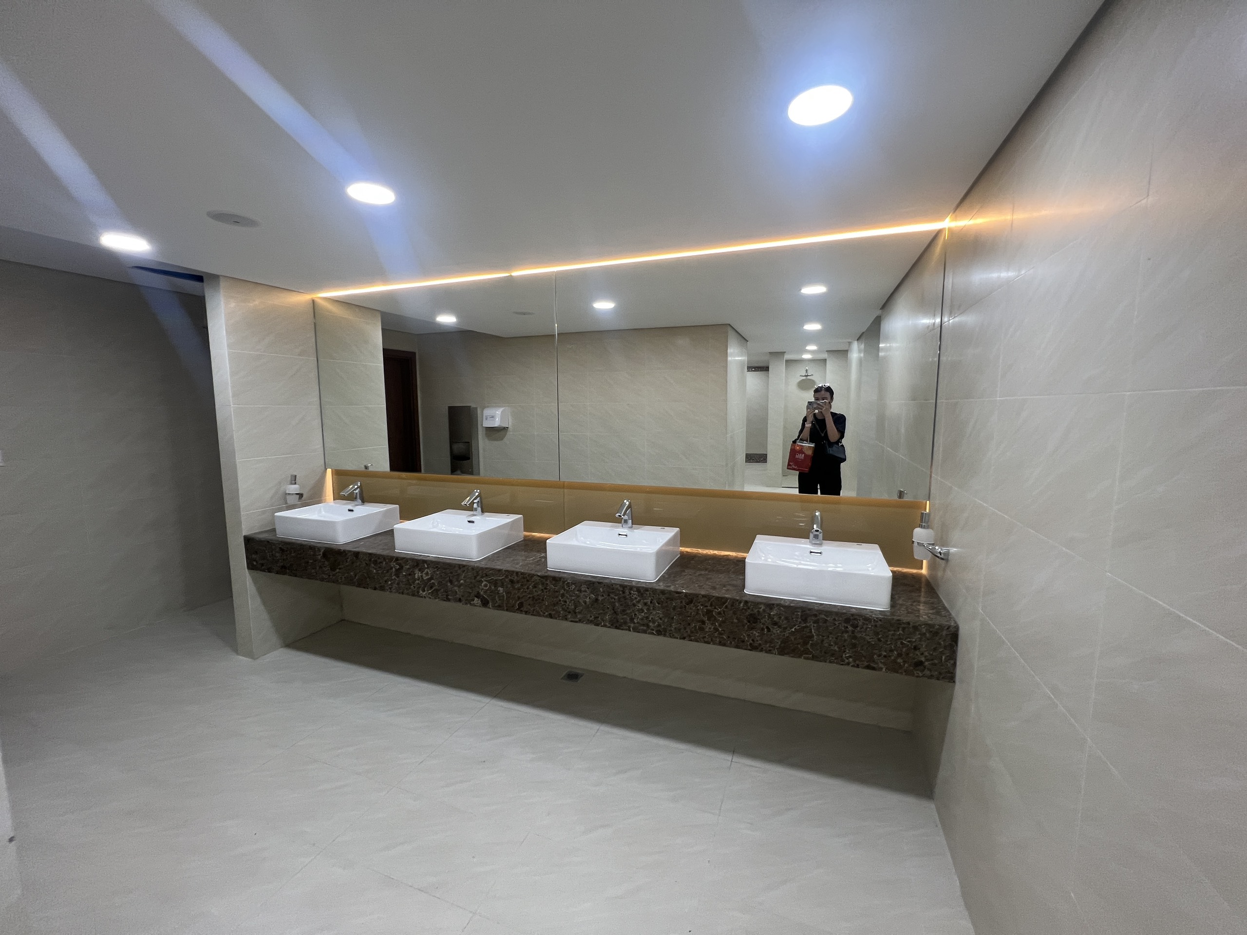 Mua nhà tháng 7 nhận nhà cuối năm tại The Diamond Residence