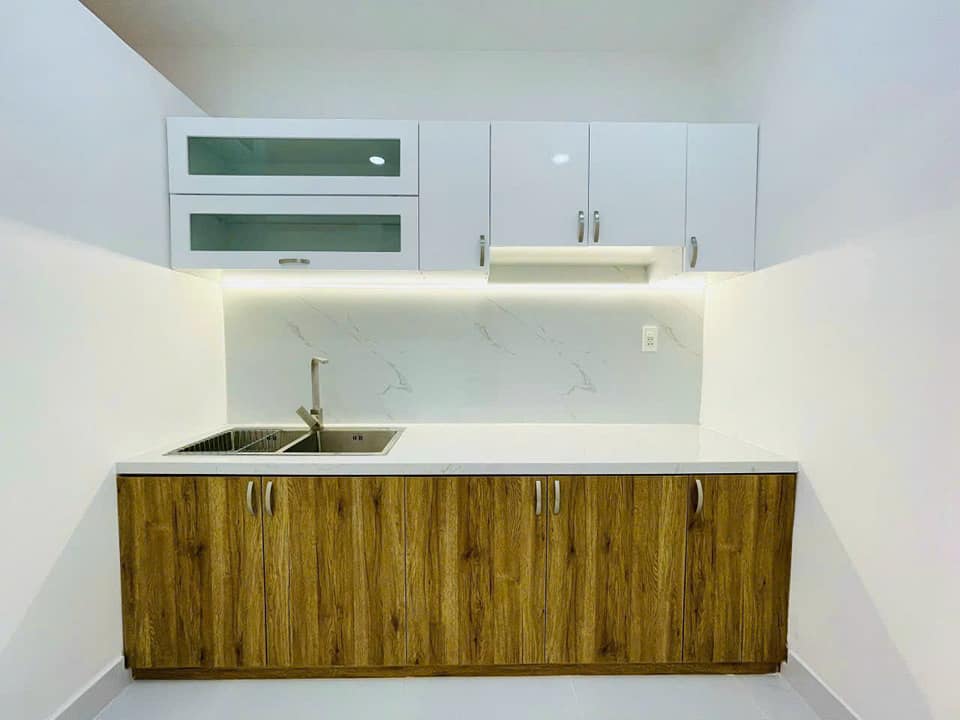BÁN GẤP NHÀ Q8 TẠ QUANG BỬU ĐẦY ĐỦ NỘI THẤT CHỈ DỌN VÀO Ở THÔI