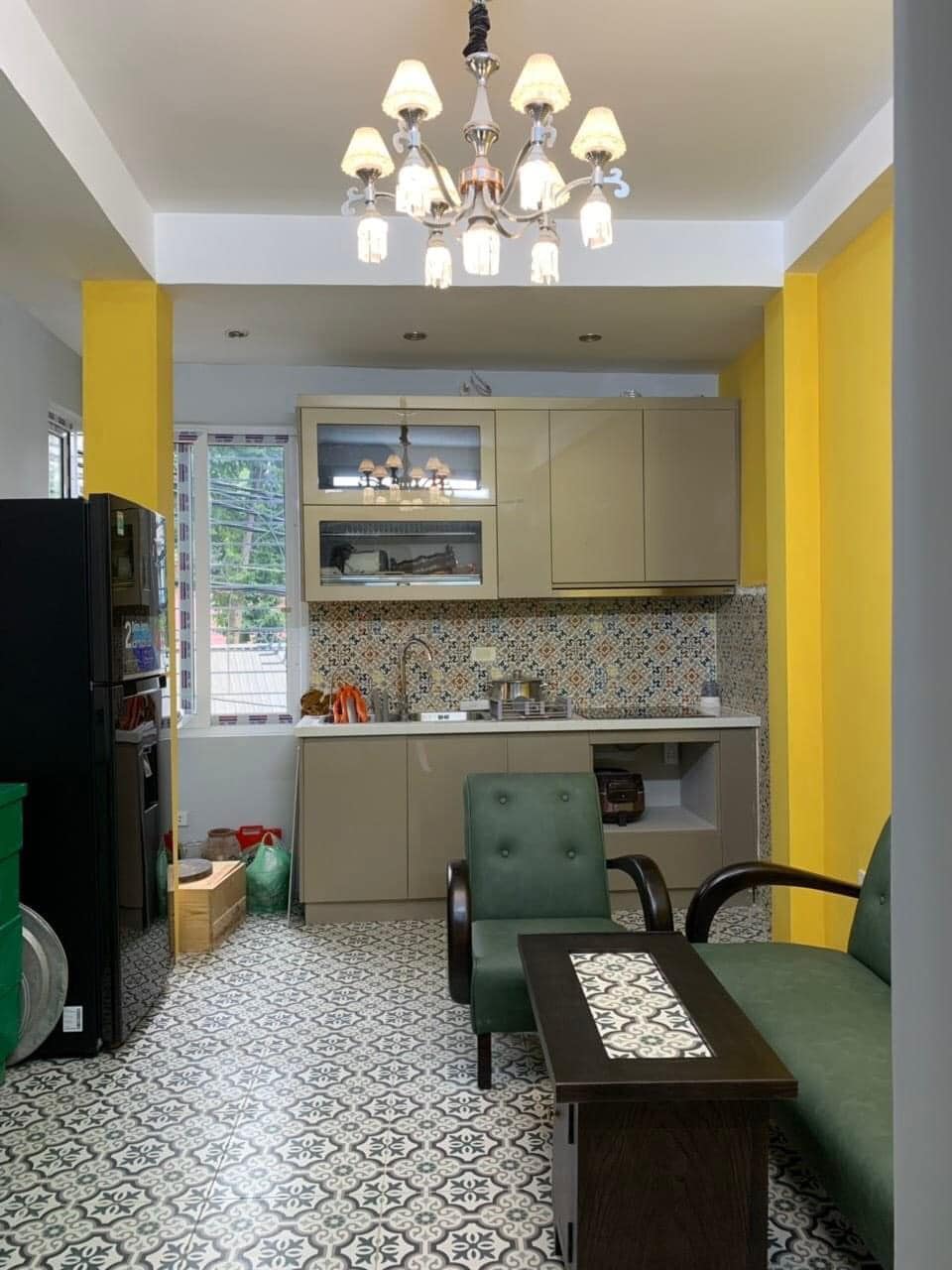 Bán nhà mặt phố, sổ đỏ chính chủ, giá bán 4,2 tỷ