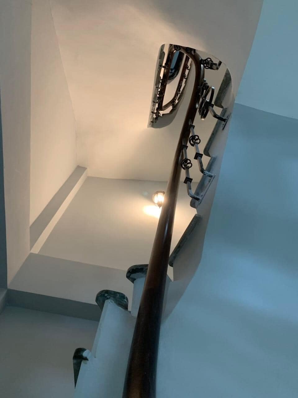 Bán nhà mặt phố, sổ đỏ chính chủ, giá bán 4,2 tỷ