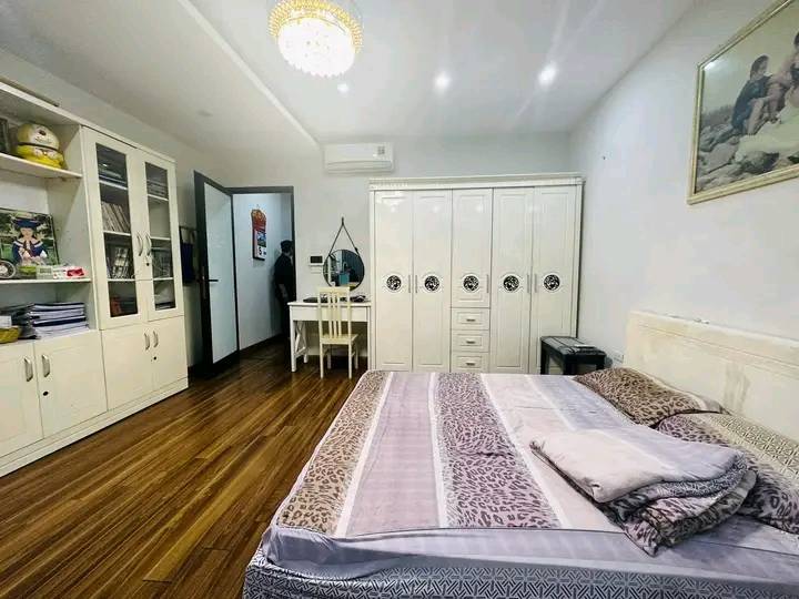 Cần bán nhà khu vực Xuân La - Tây Hồ cực xịn ...