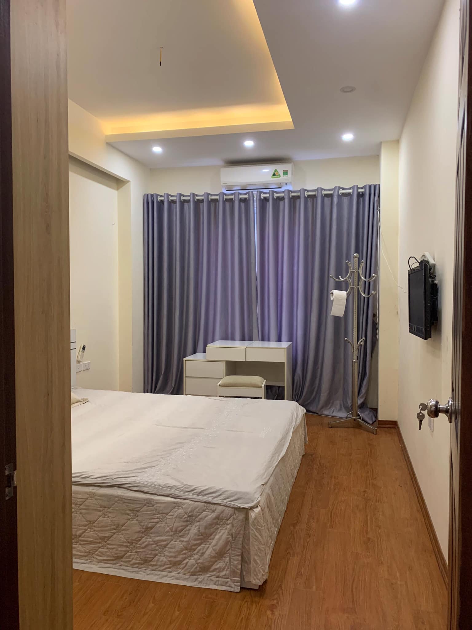 Cách 1 nhà ra ô tô, 2 thoáng, mới ở ngay bán nhà Phương Mai