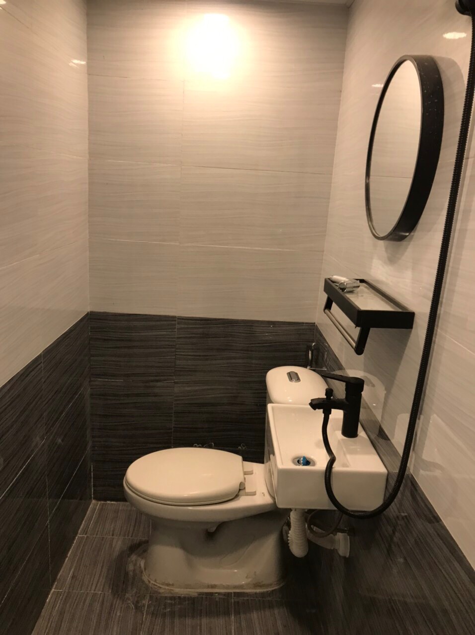 Bán nhà 3 tầng ở ngõ 281 vĩnh hưng, hoàng mai