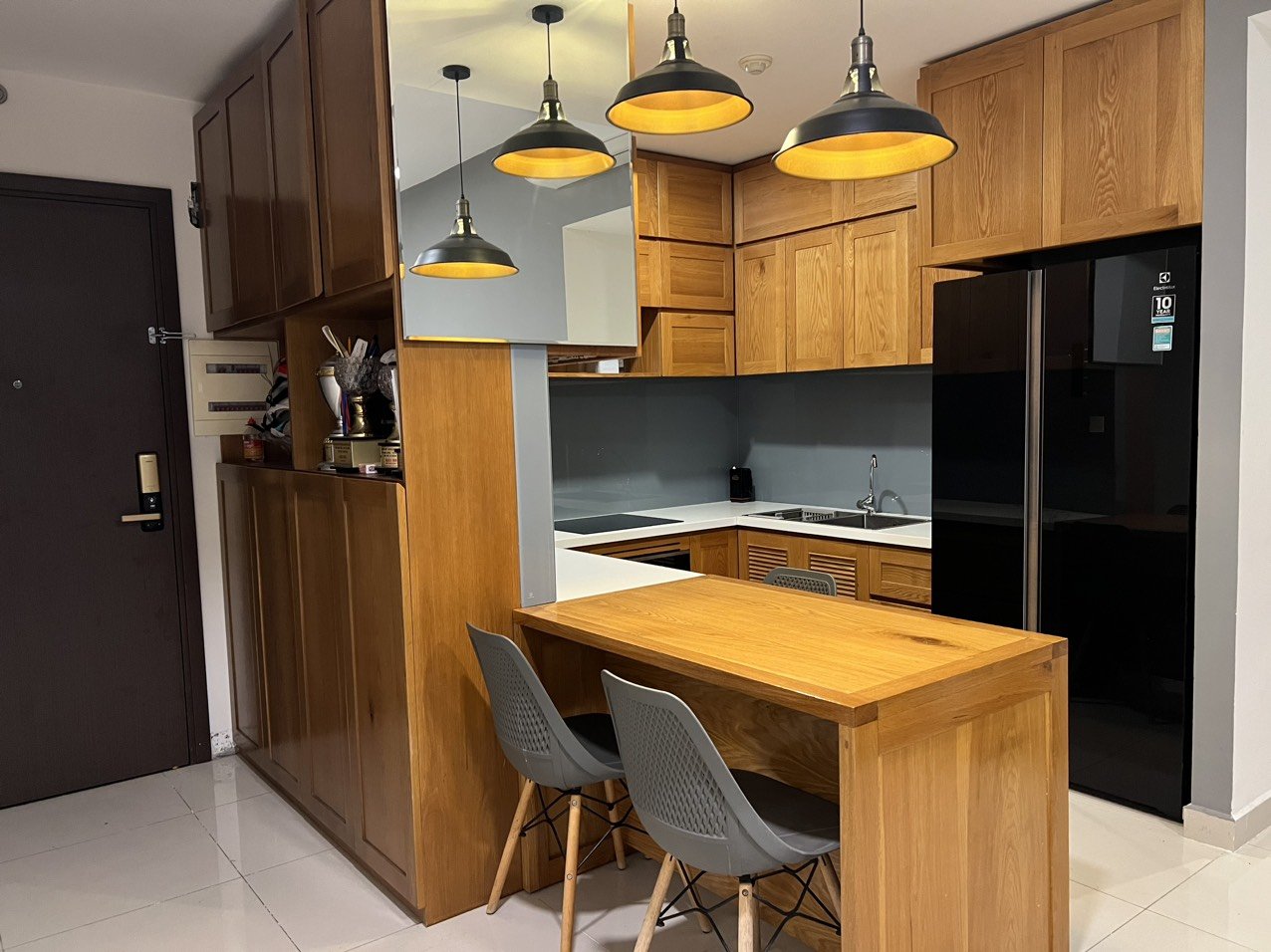 Cho thuê căn hộ chung cư 3PN, 98m2, 20 triệu/tháng, Nhà Bè, HCM