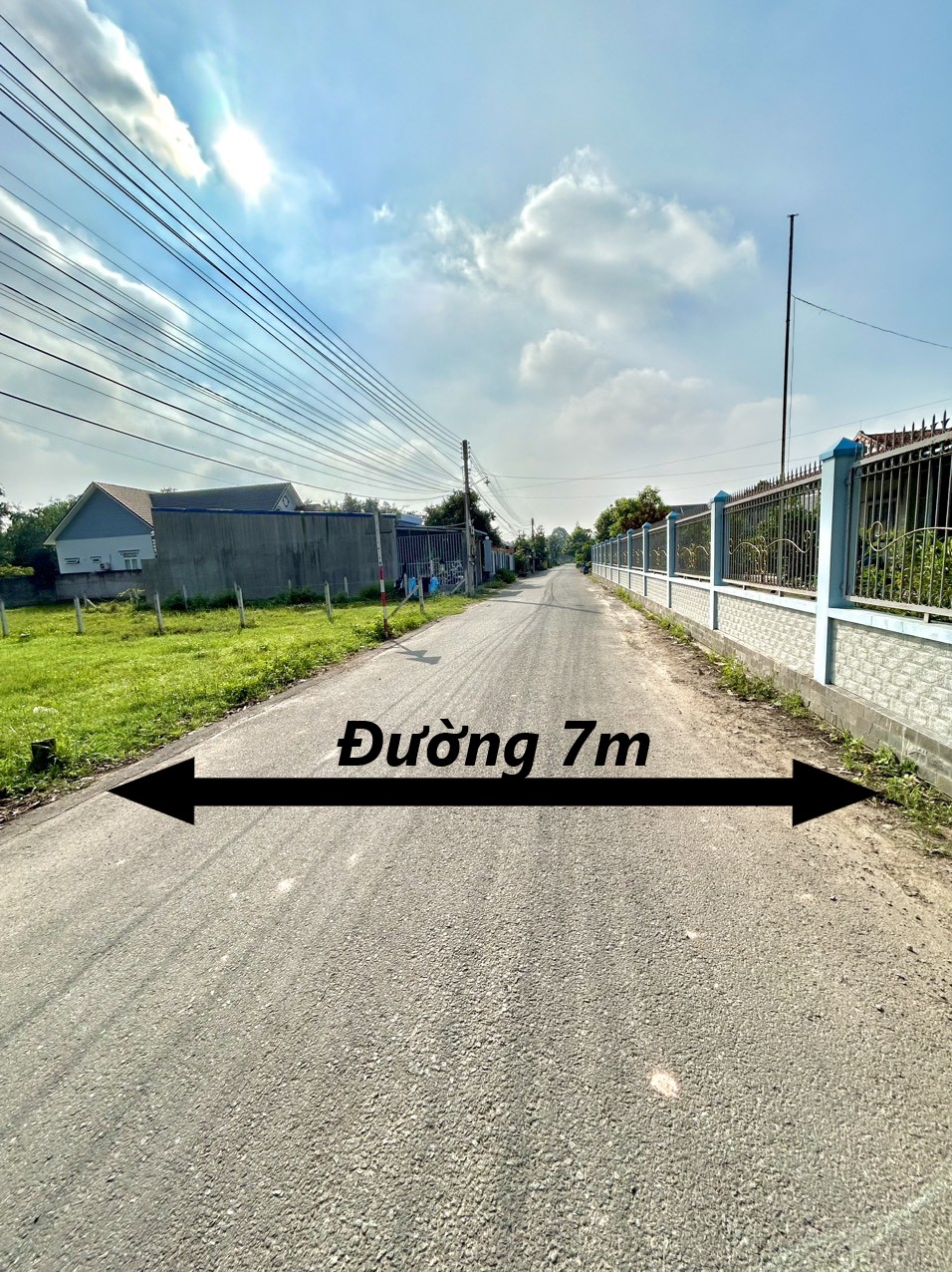 Định Hòa,Thủ Dầu Một đối diện trường học,sổ sẵn, thổ cư, MT kinh doanh