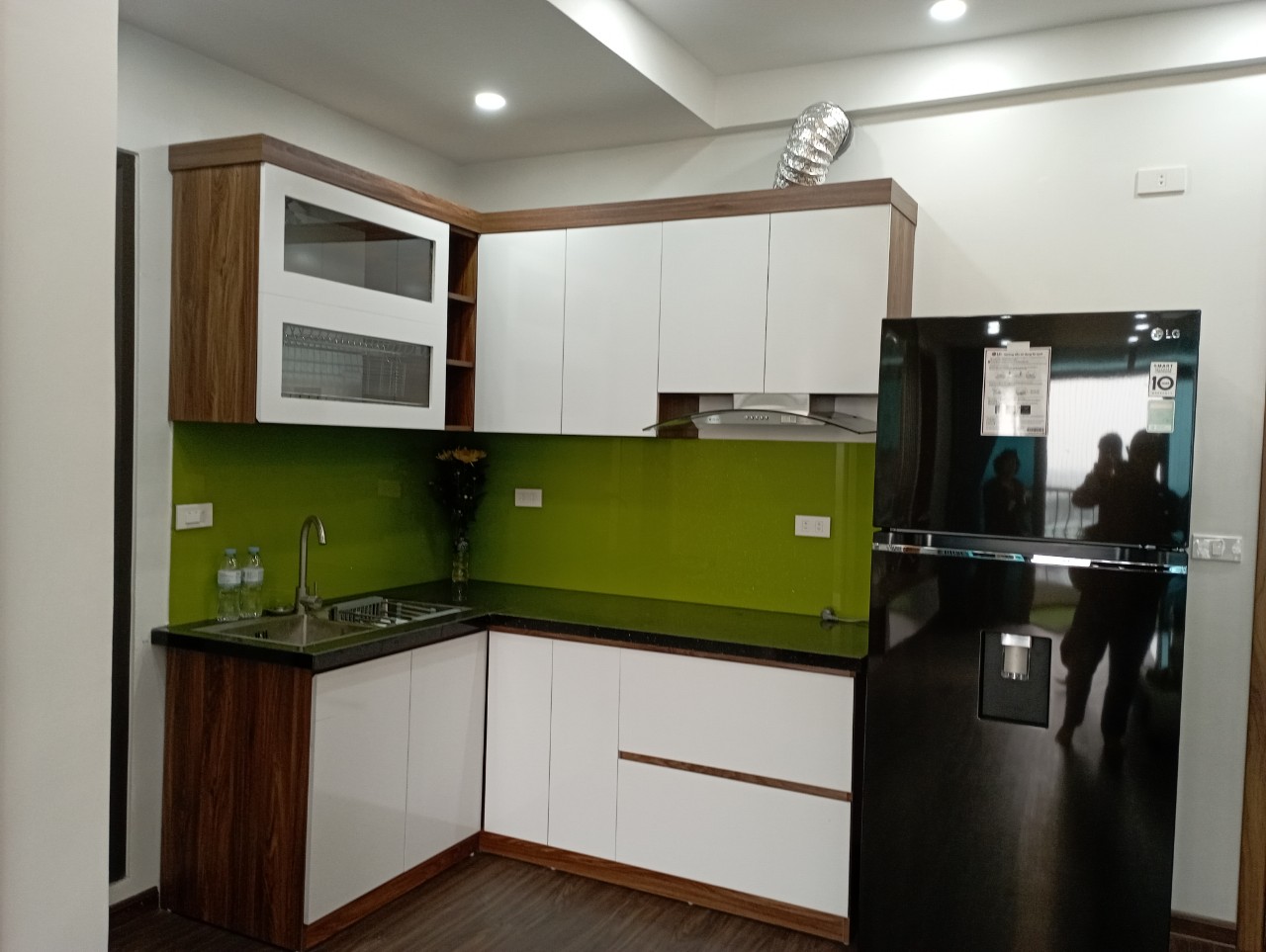 Bán căn chung cư 2 phòng ngủ ở Tam trinh, Hoàng mai