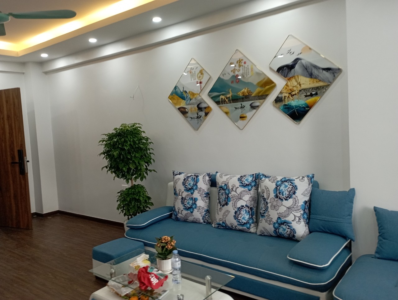 Bán căn chung cư 2 phòng ngủ ở Tam trinh, Hoàng mai