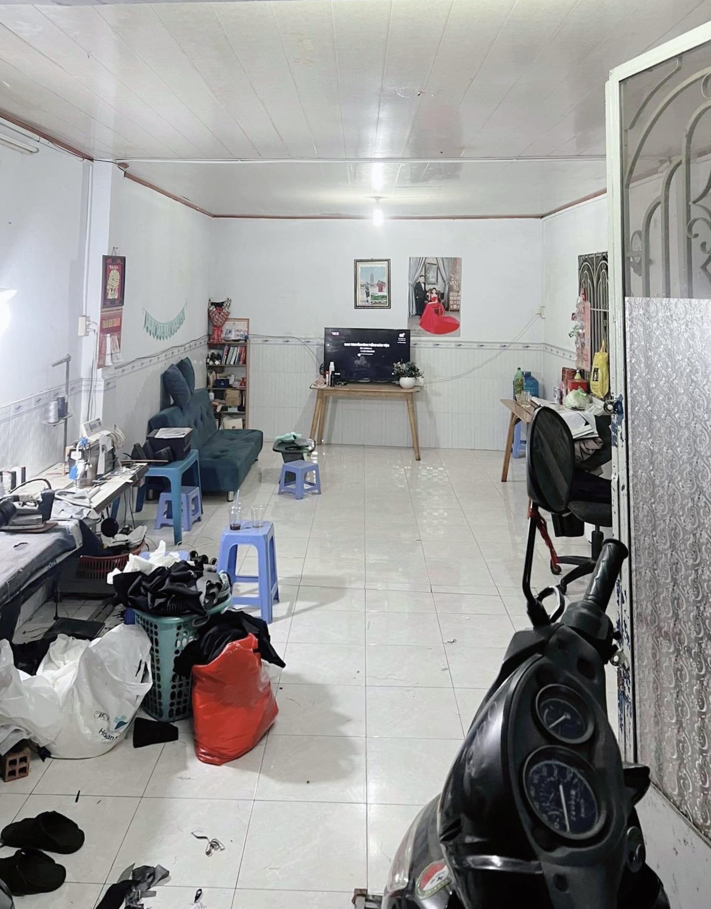 BÁN NHÀ SHR-HXH 62M2-2TANG NGUYỄN HỮU TIẾN -GẦN DH CÔNG THƯƠNG -5.9 TỶ