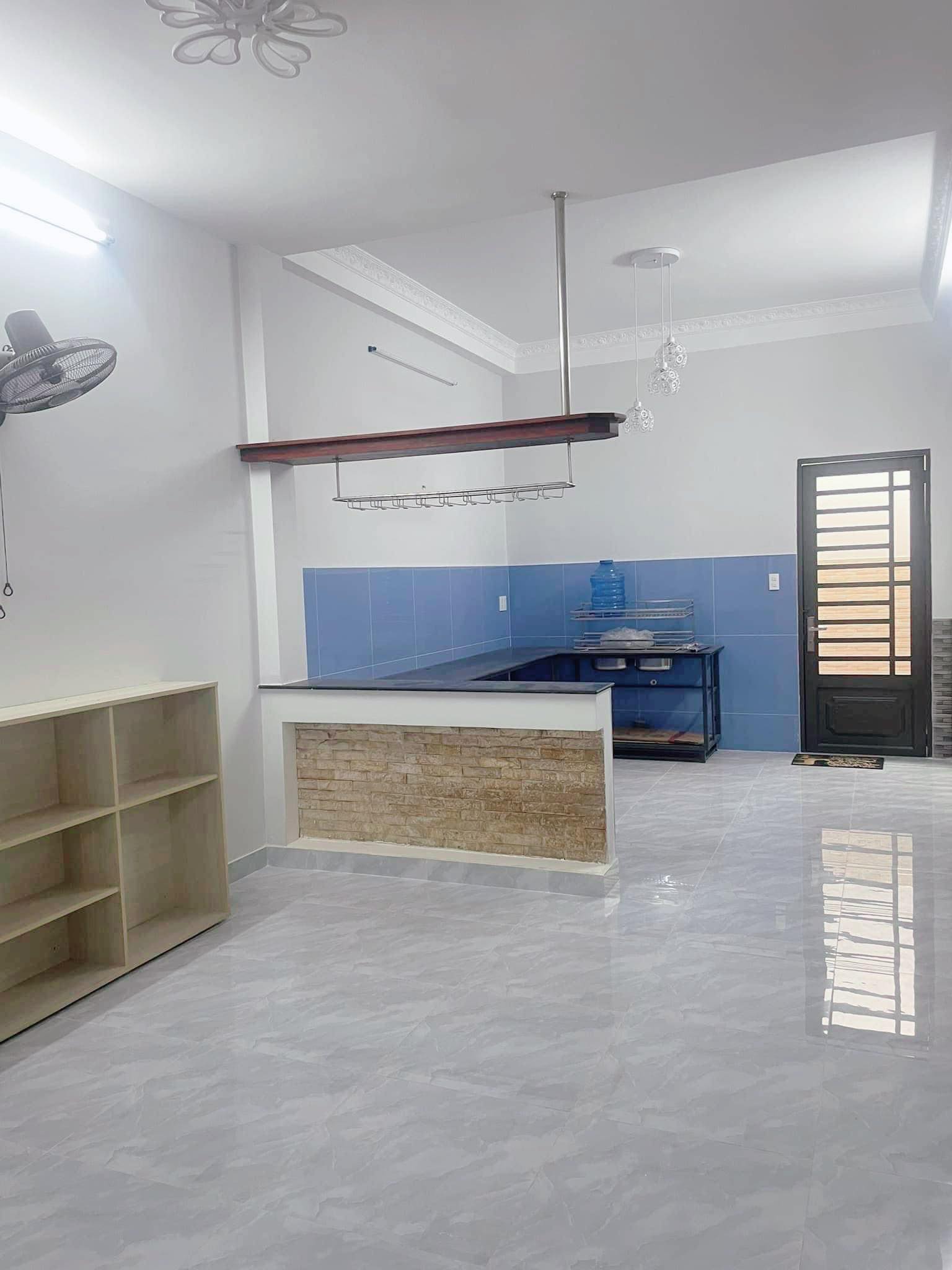 BÁN NHÀ HXH 44M2-2TANG NGAY EMART HUY ÍCH GÒ VẤP-GIÁP TÂN BÌNH- 4,8 TỶ