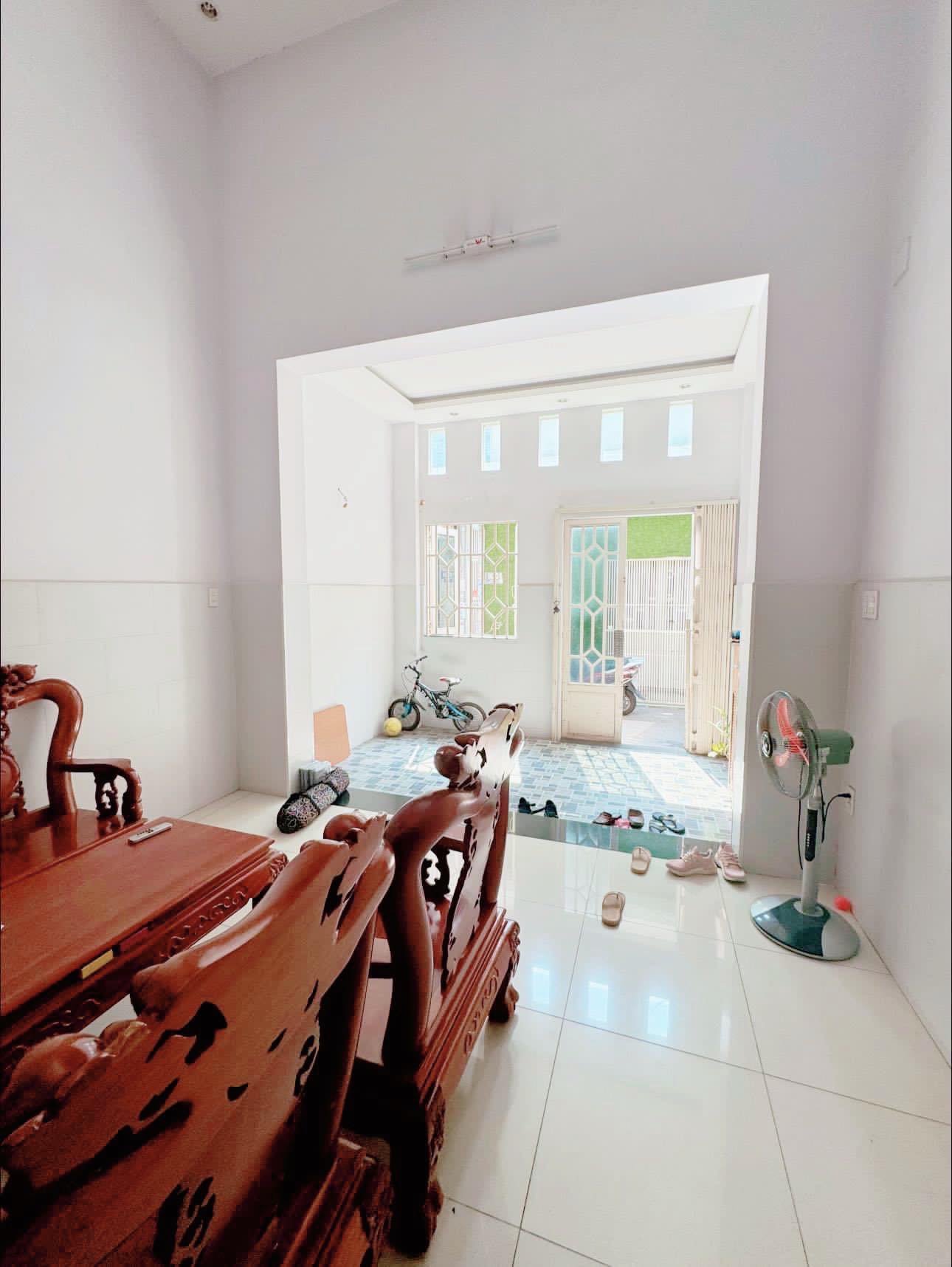 BÁN NHÀ SHR 62M2-2TANG TÂY THẠNH TÂN PHÚ,NGAY KCN TÂN BÌNH- 4 TỶ NHỈNH