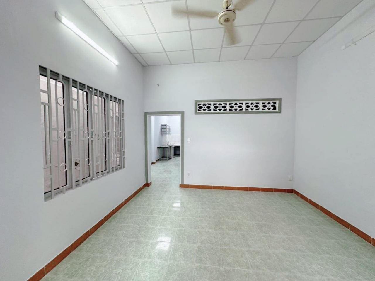 BÁN NHÀ SHR 62M2-2PN GẦN GÒ DẦU GIAO BÌNH LONG-LIỀN KỀ AEON-4 TỶ NHỈNH
