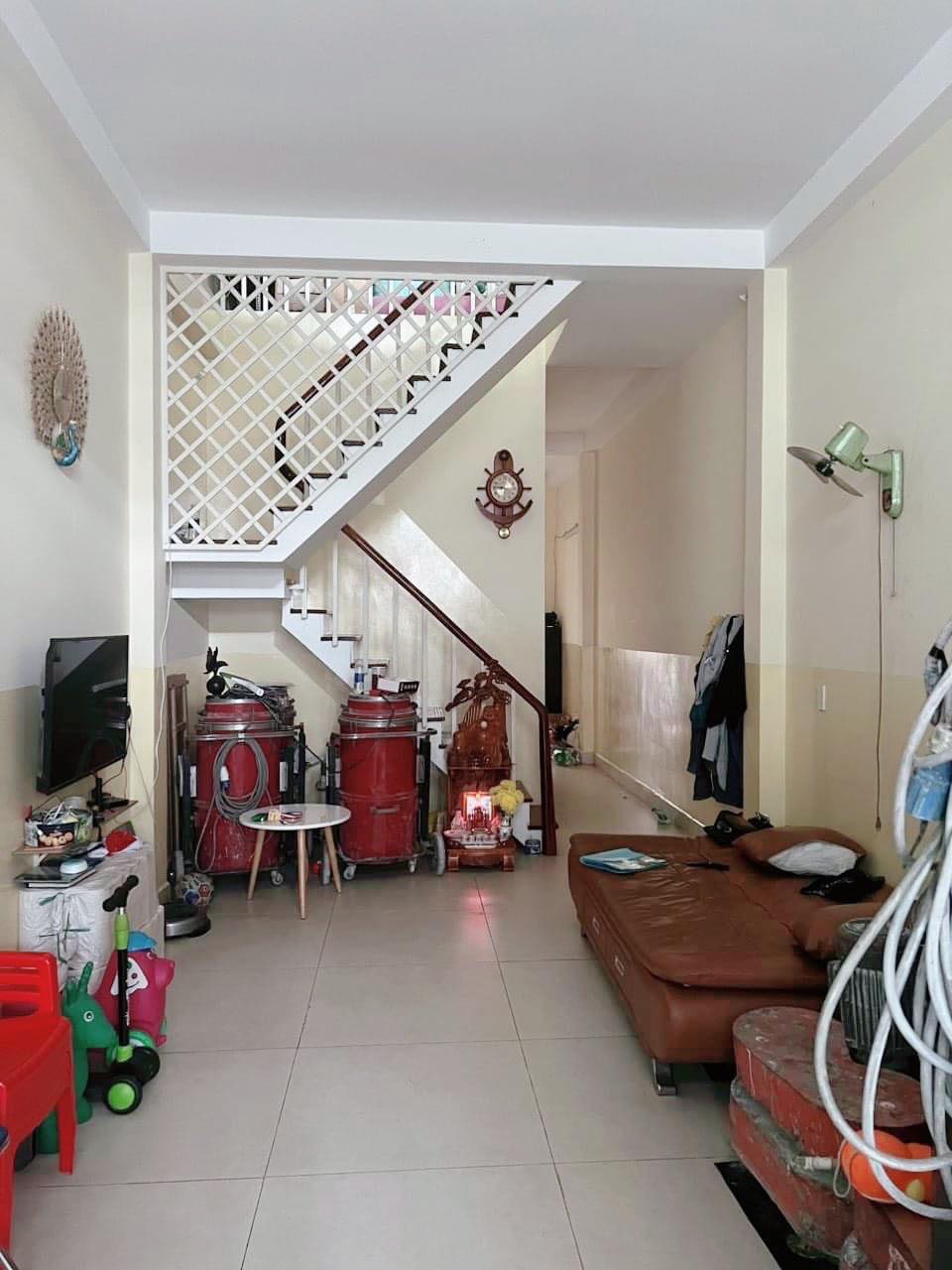 BÁN NHÀ SHR 67M2-2TANG LÊ TRỌNG TẤN TÂN PHÚ -HXH TRÁNH - 6TYR NHỈNH