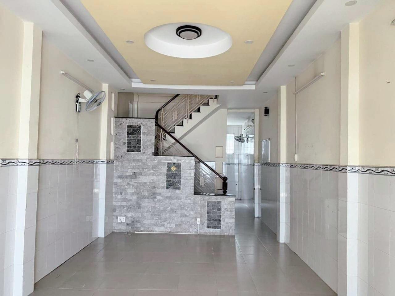 BÁN NHÀ 62M2-2TANG GẦN ÂU CƠ - CHỢ BÀ QUẸO -THU NHẬP 10TR/THÁNG - 6 TỶ