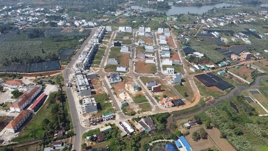 Bán thửa Đất Lô A1-16 Nam Phương City TP Bảo Lộc  142,8m2 full thổ cư