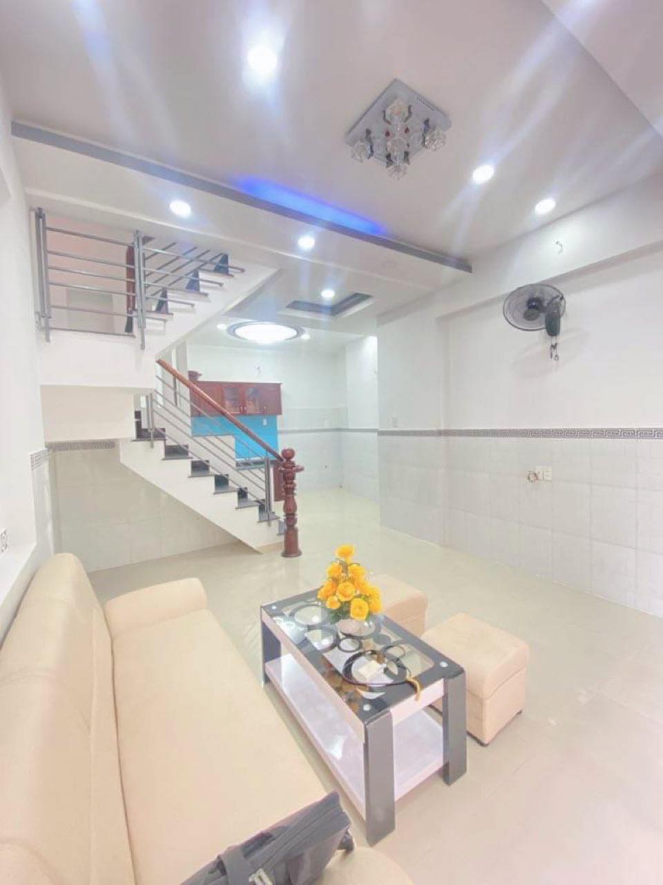 BÁN NHÀ 29M2-2TANG NGAY EMART PHAN HUY ÍCH-HẺM 3 GÁC- NỞ HẬU-3ty NHỈNH