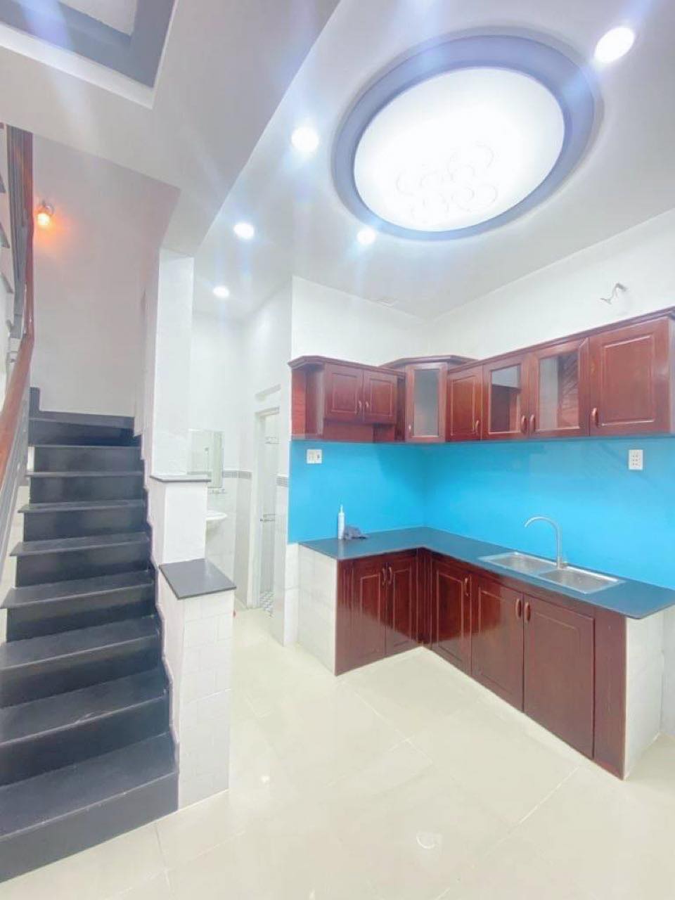 BÁN NHÀ 29M2-2TANG NGAY EMART PHAN HUY ÍCH-HẺM 3 GÁC- NỞ HẬU-3ty NHỈNH