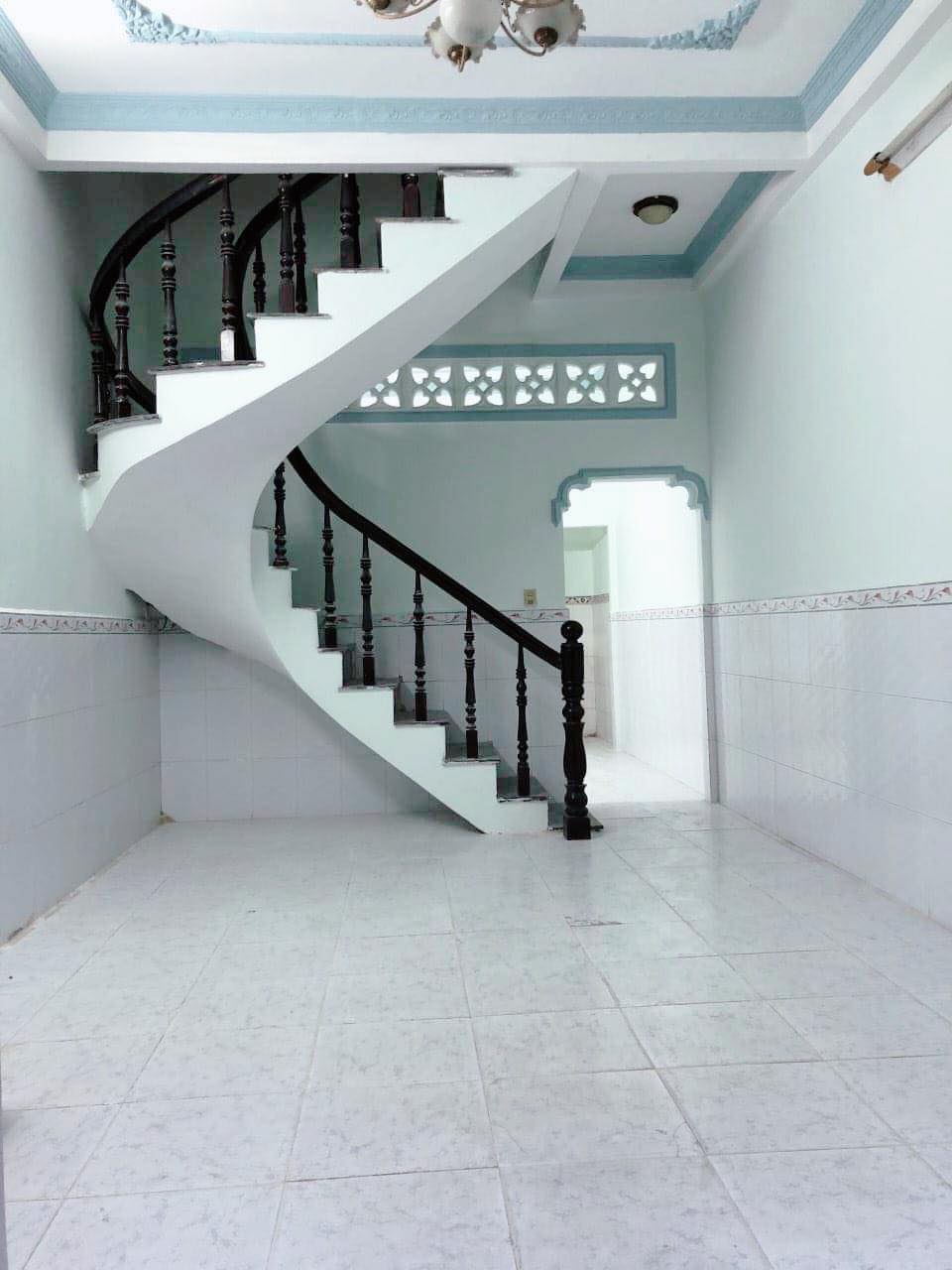 BÁN NHÀ 39M2-2TANG LIỀN KỀ BIG C TRƯỜNG CHINH - THU NHẬP 7TR/TH - 4 TỶ