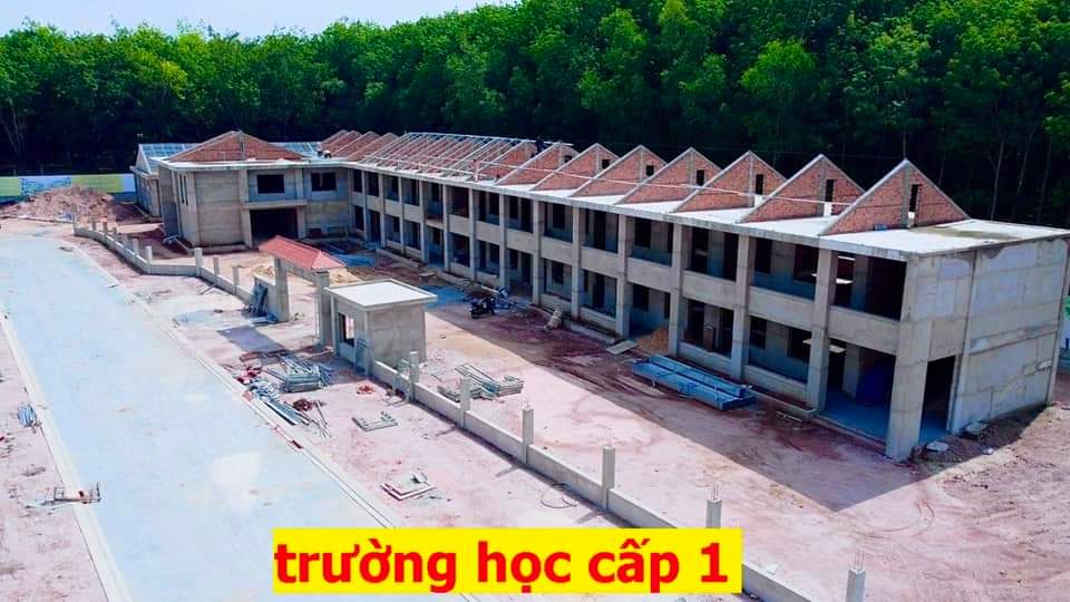 Đất đối diện trường tiểu học dự án Phương Trường An