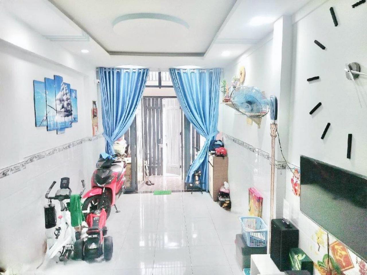 BÁN NHÀ 50M2-2TANG SÁT MT CỐNG LỞ TÂN BÌNH - HẺM 3 GÁC - 5 TỶ NHỈNH